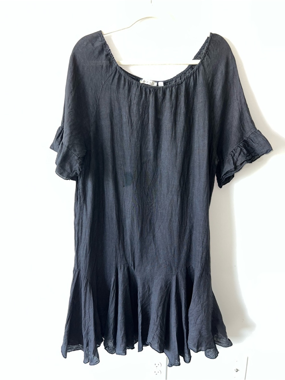 Camille & Co 100% Linen Black Ruffled Hem Short Sleeve Dress Lagenlook Artsy